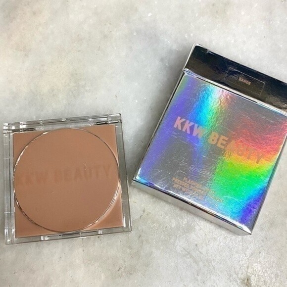 KKW Beauty Flashing Lights Pressed Powder Bands - Picture 2 of 5